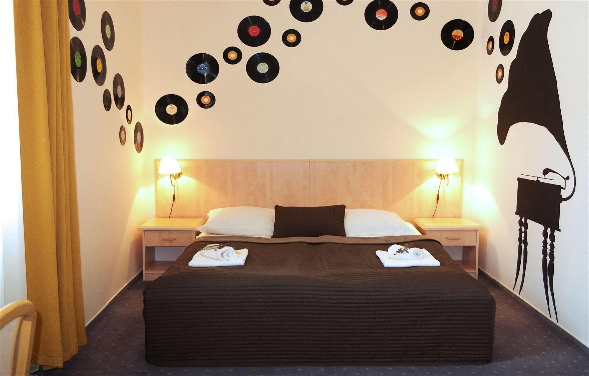 Hotel Nabucco Prague Exterior photo